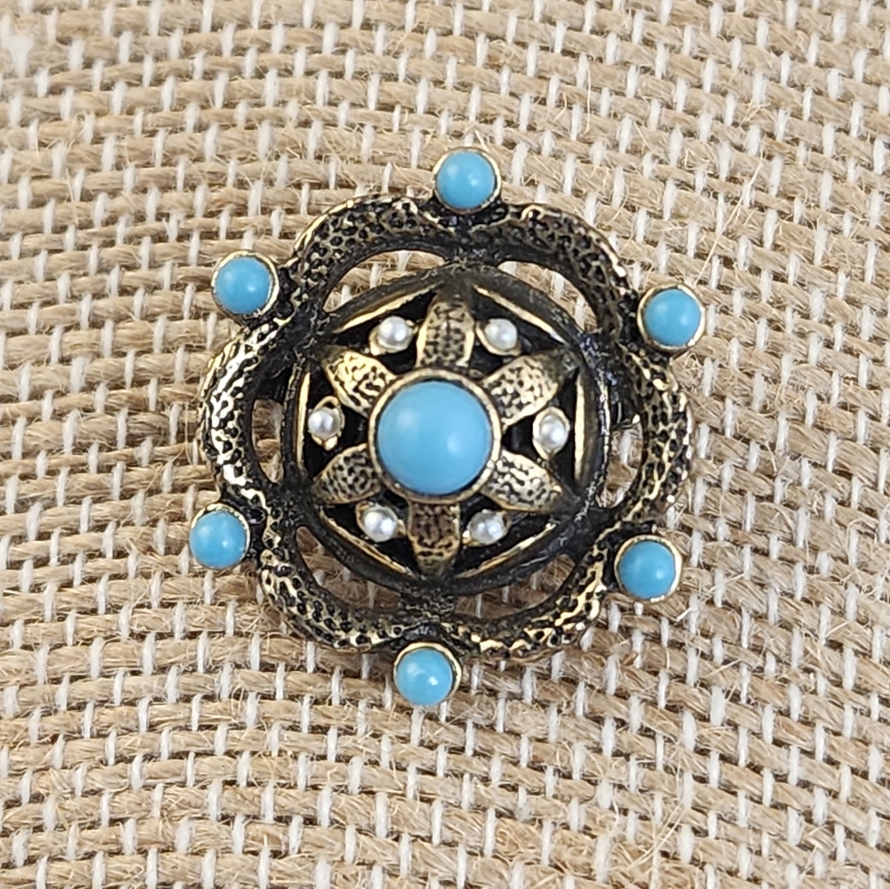 Vtg Filigree Floral Brooch Pin